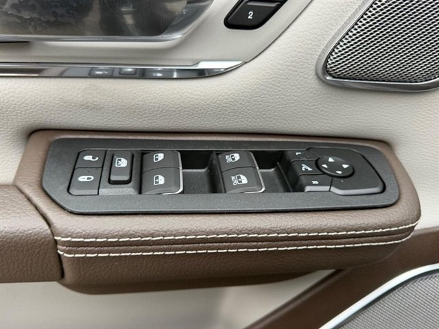 New 2027 Forged Blue Metallic Exterior Paint RAM Laramie image 19