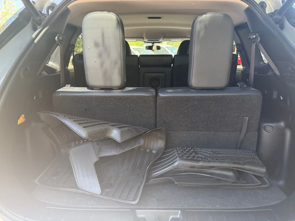 Used 2024  Mitsubishi SE Black Edition image 7