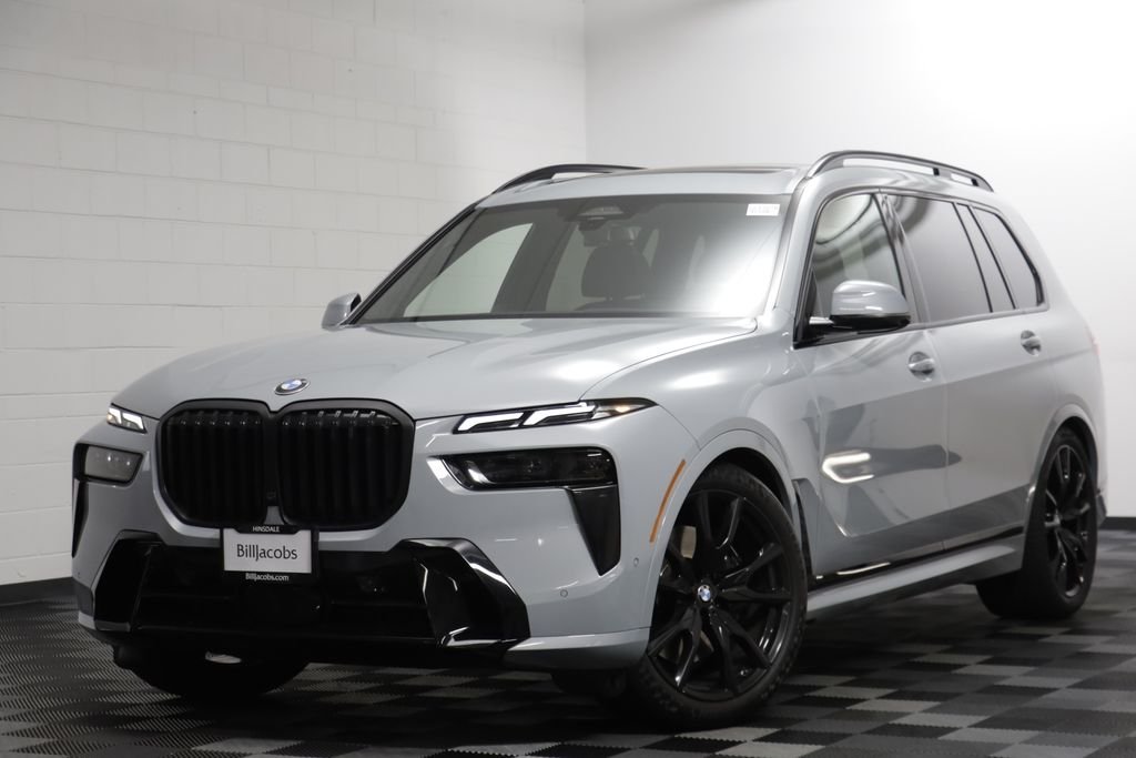 2024 BMW X7 xDrive40i's photo