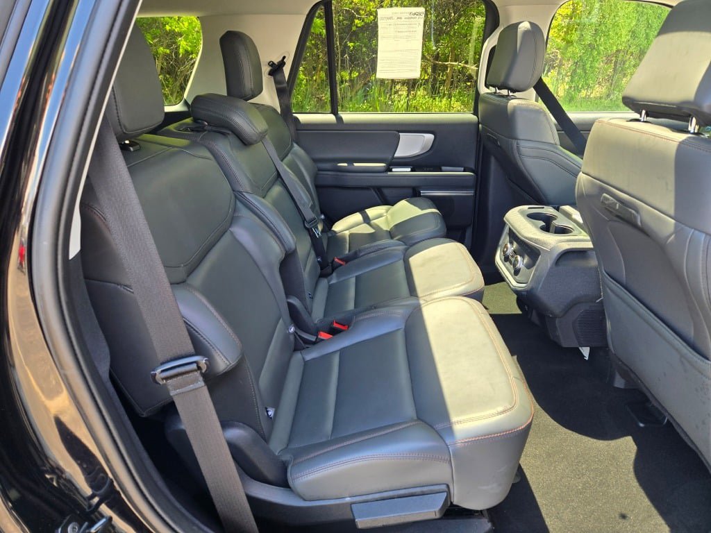 2025 Ford Expedition Active - Photo 11