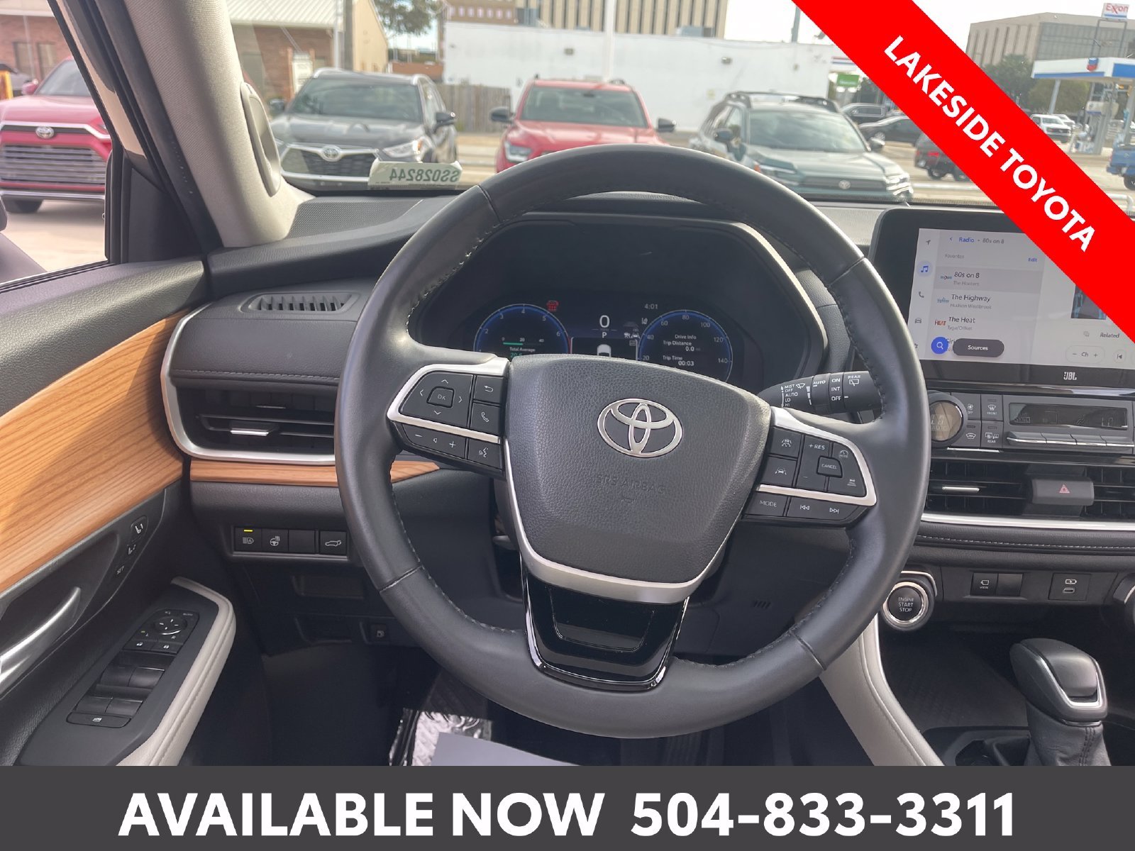 Certified Used 2025  Toyota Limited image 25