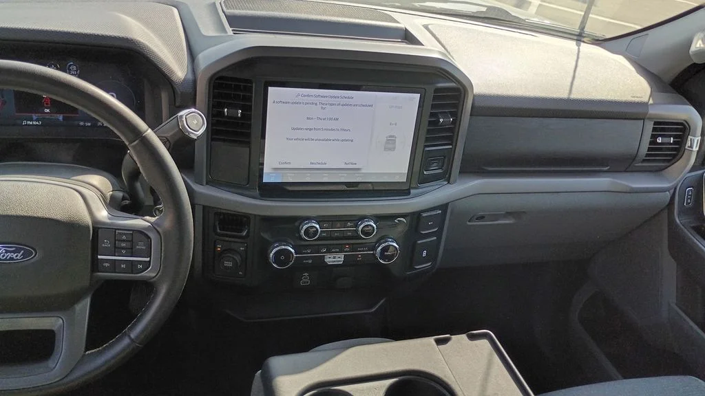 Used 2025 White Ford XLT image 29