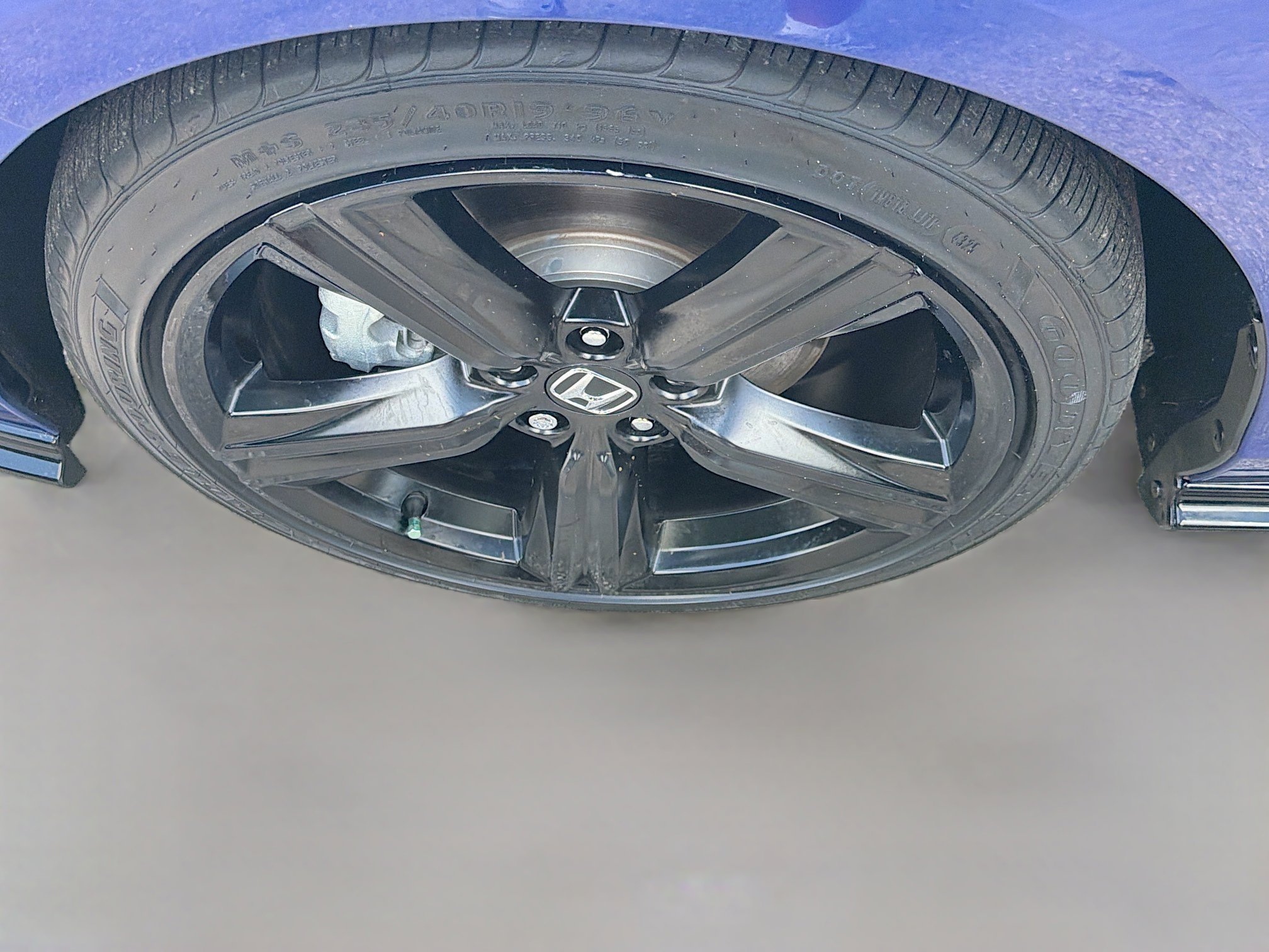 Used 2024 Canyon River Blue Metallic Honda Sport-L image 35