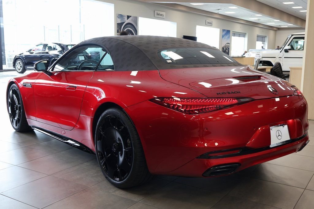 New 2026 MANUFAKTUR garnet red metallic (Red Ambiance) Mercedes-Benz Maybach SL 680 image 2