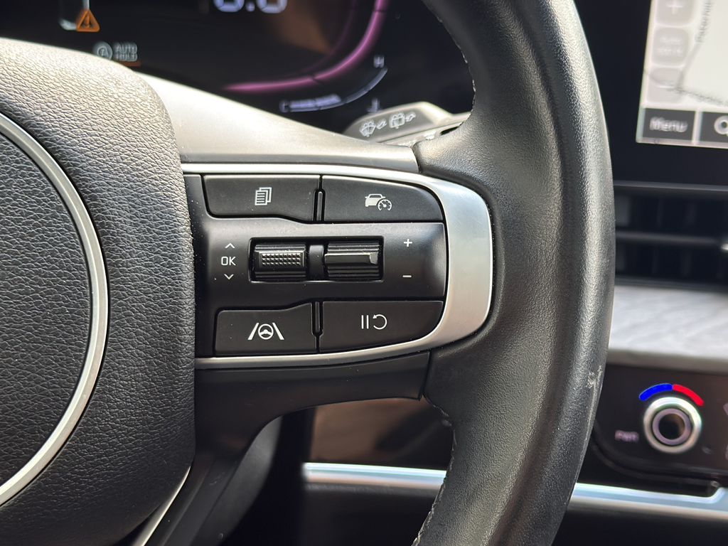 Used 2023 Blue Kia X-Line image 18