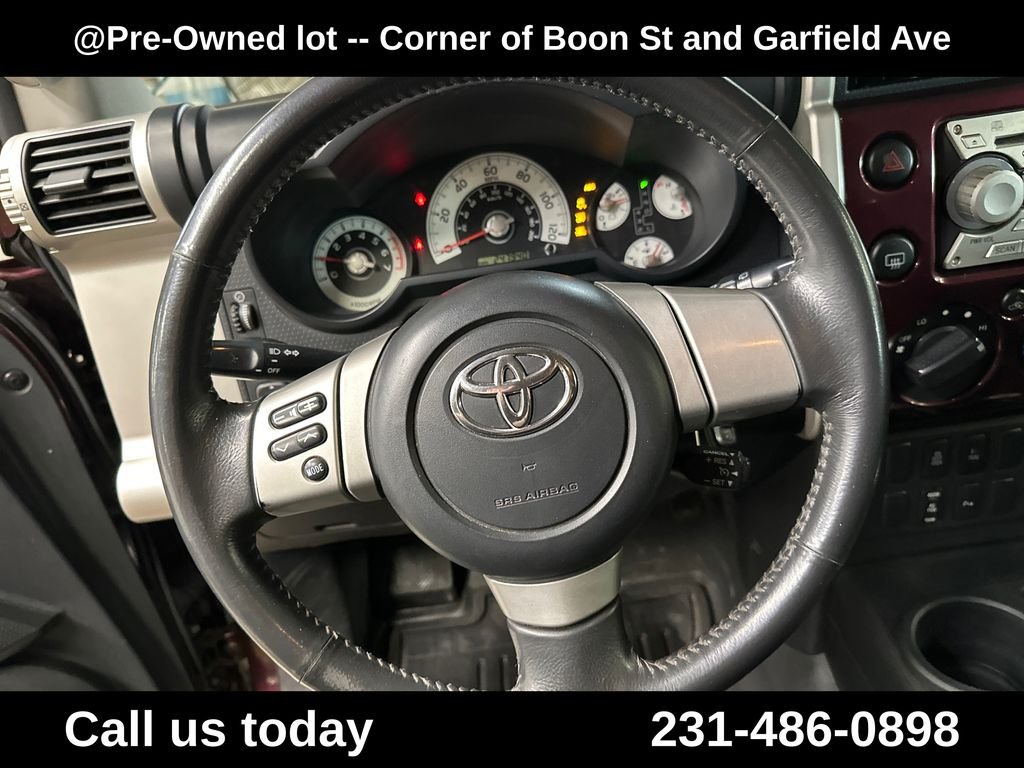 Used 2007 Red Toyota Base image 20