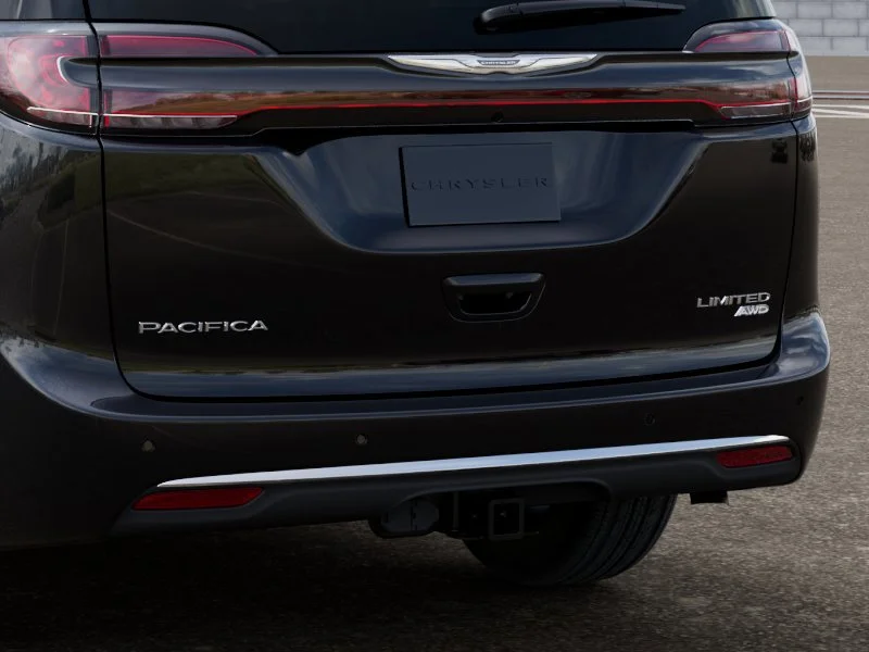 New 2026 Diamond Black Crystal Pearl-Coat Exterior Paint Chrysler Limited image 15