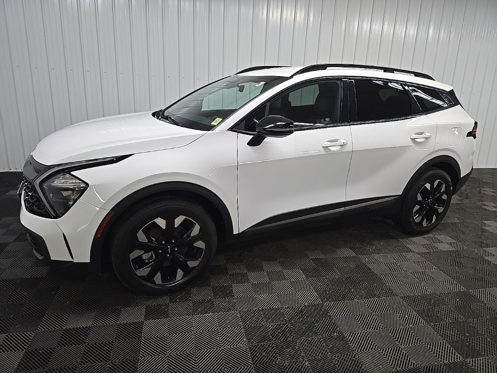 Used 2023 White Kia X-Line image 6