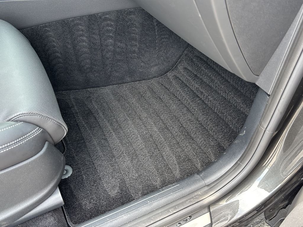 2026 GENESIS GV70 Standard - Photo 35