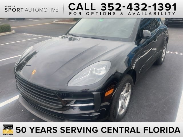 2021 Porsche Macan -'s photo