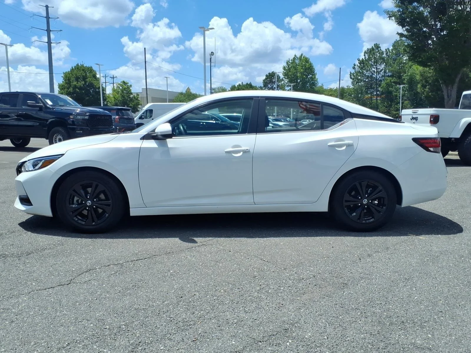 Used 2023 Fresh Powder Nissan SV image 3