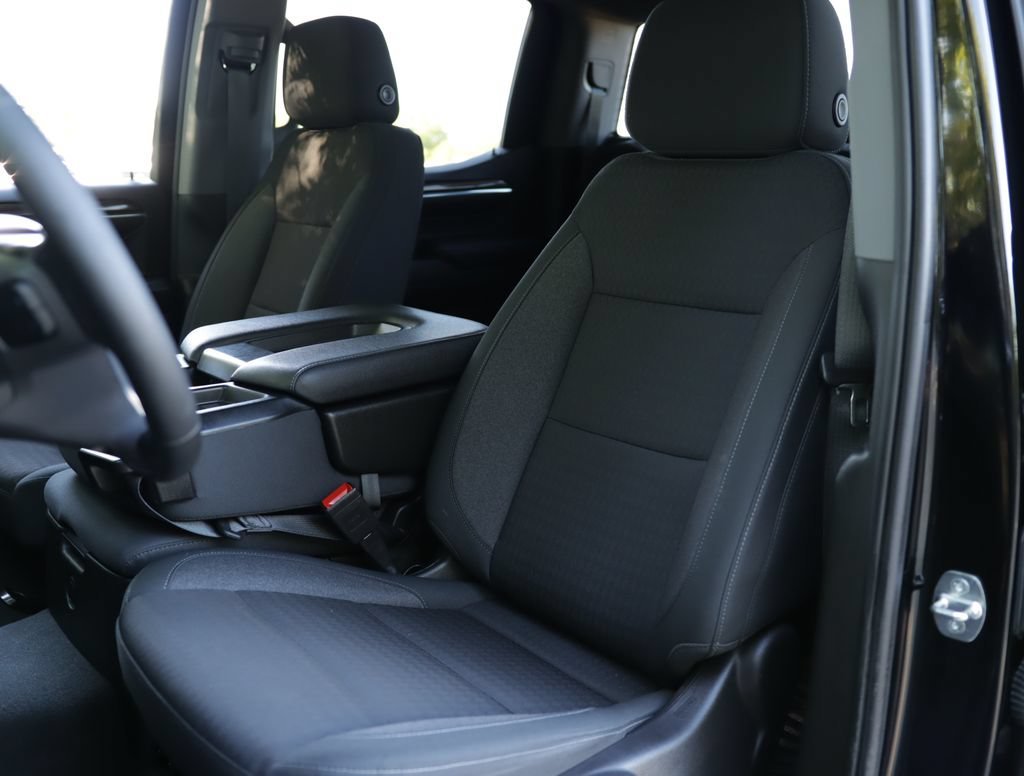 Used 2024 Black Chevrolet LT (2FL) image 22