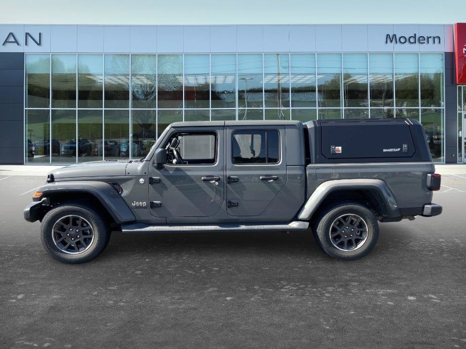 Used 2020 Sting-Gray Clearcoat Jeep Overland image 7