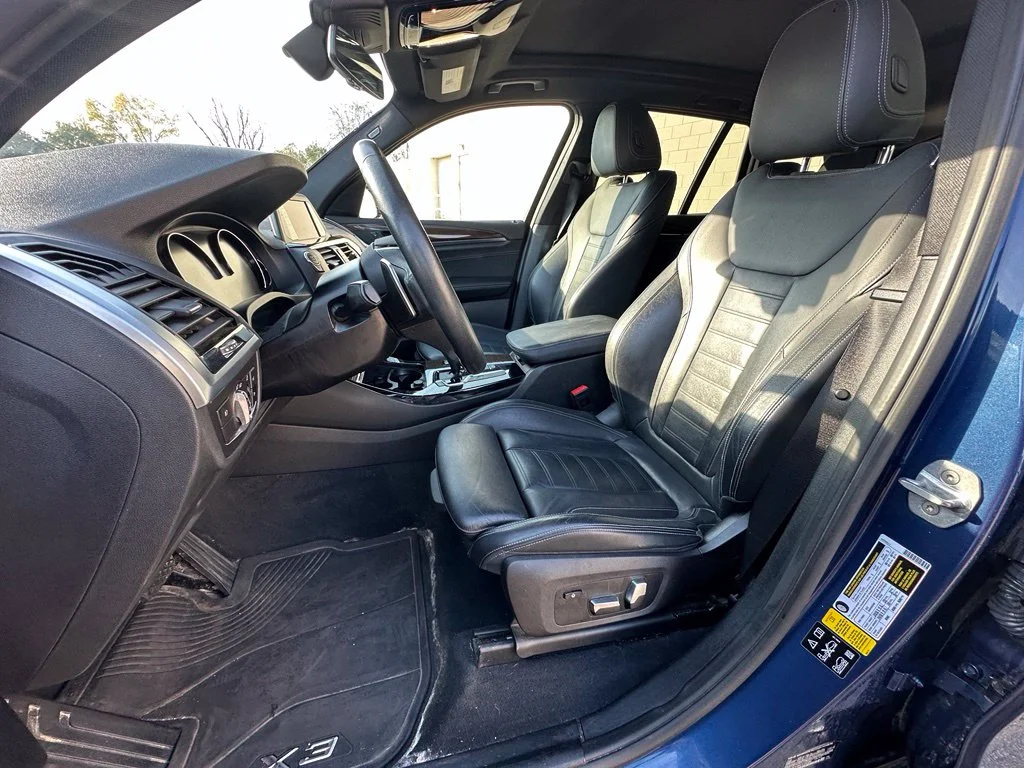 Used 2019 Blue Metallic BMW xDrive30i image 6