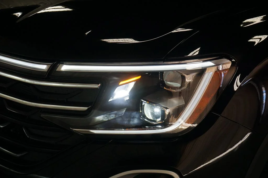 New 2026 Black Volkswagen 2.0T Peak Edition image 35