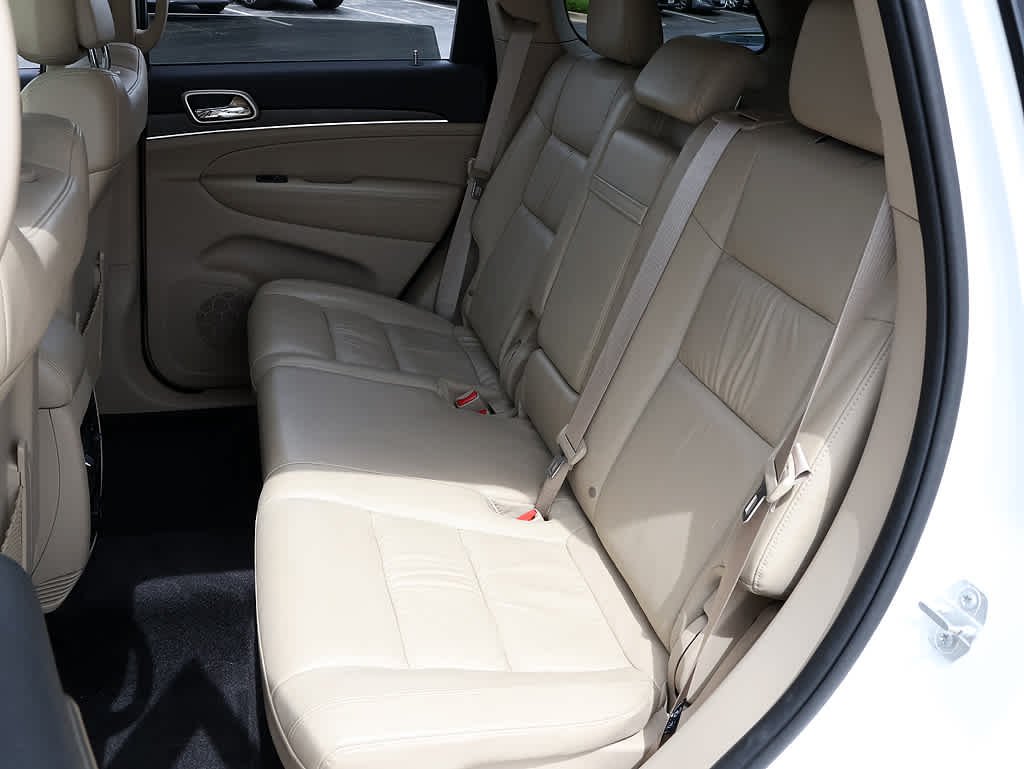 Used 2016 Bright White Clearcoat Jeep Limited image 12