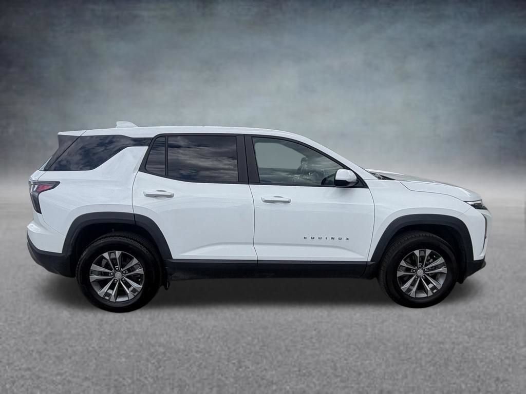 Used 2026 Summit White Chevrolet LT image 7