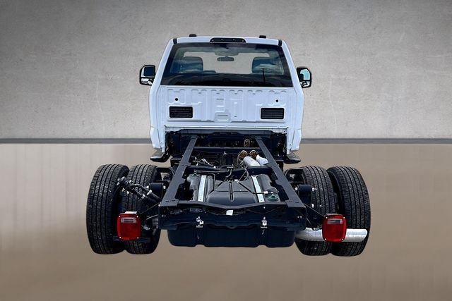New 2026 Oxford White Ford XL image 10