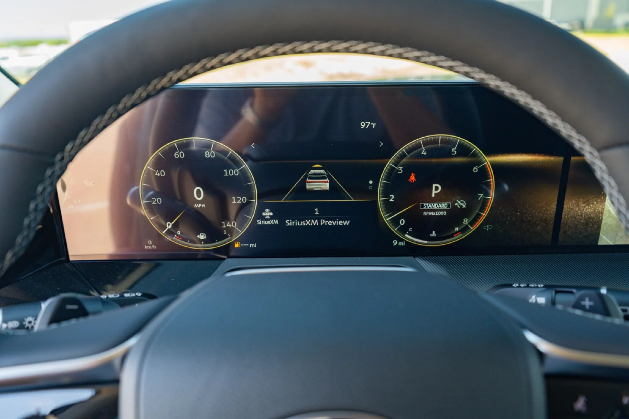 New 2027 DYNAMIC METAL INFINITI Luxe 2WD image 15