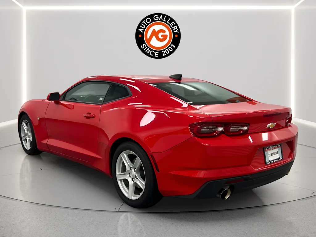 Used 2023 Red Chevrolet 1LT image 6