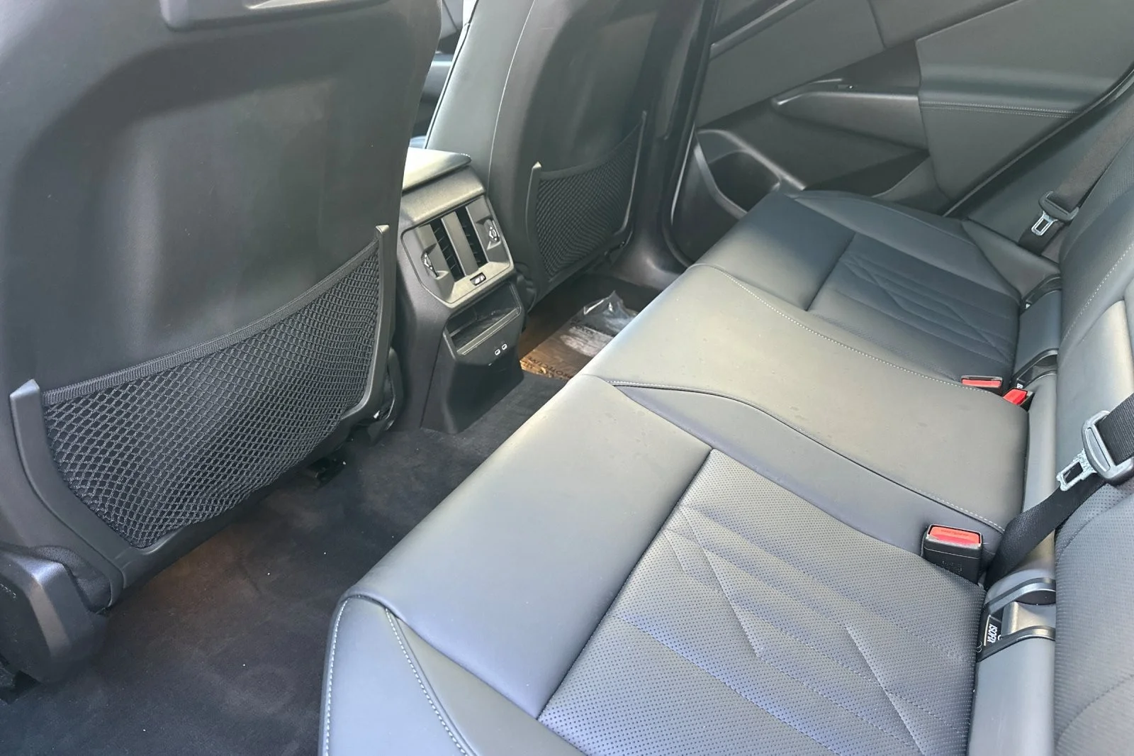 Used 2025 Brooklyn Grey Metallic BMW 30 xDrive image 11
