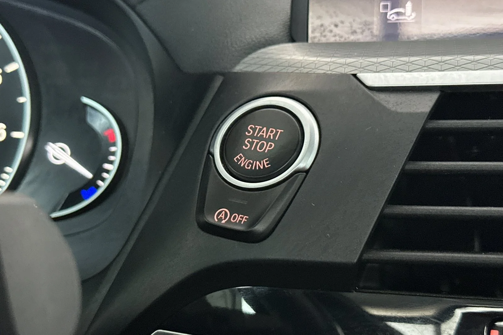 Used 2018 Carbon Black Metallic BMW M40i image 22