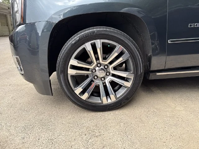 Used 2019 Dark Sky Metallic GMC Denali image 29
