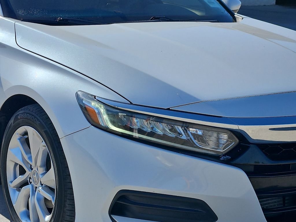 Used 2019  Honda LX image 8
