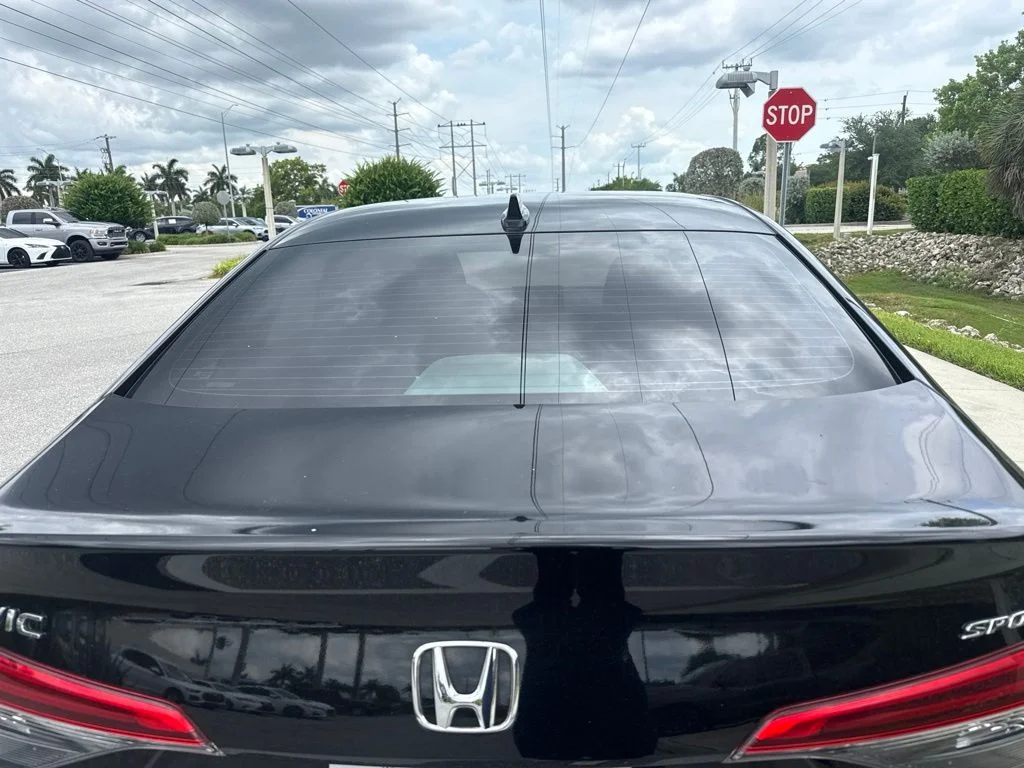 Certified Used 2022 Crystal Black Pearl Honda Sport image 6