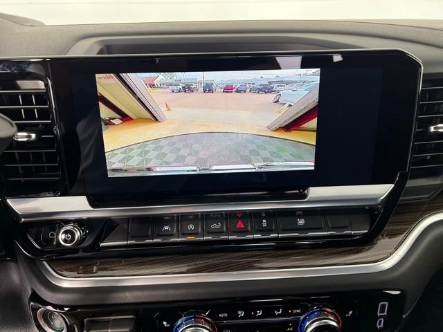 New 2026 Sterling Metallic GMC Elevation image 26