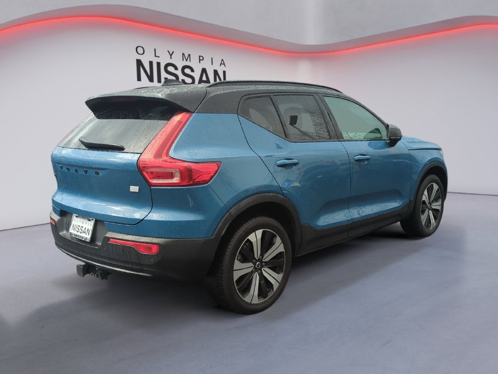 Used 2023 Blue Volvo Twin Plus image 5