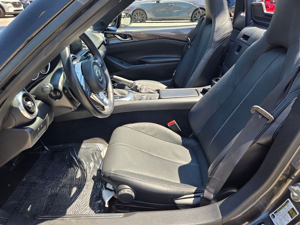 Certified Used 2023 Gray Mazda Grand Touring image 4