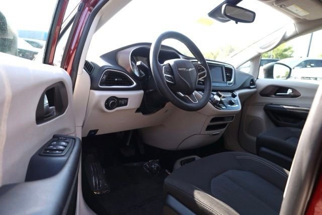 Used 2023 Red Chrysler LX image 17