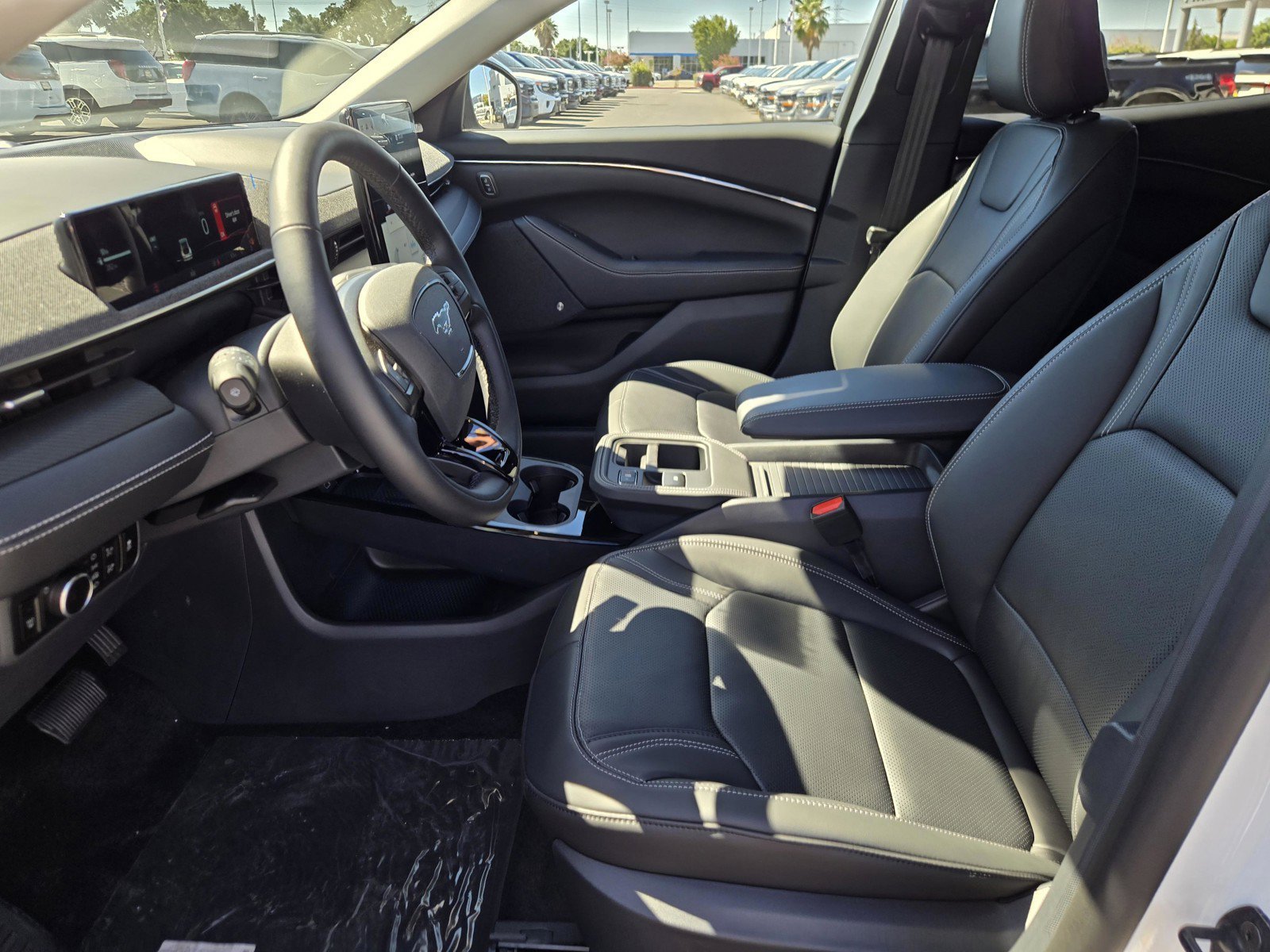 New 2026 Star White Metallic Tri-coat Ford Premium image 14
