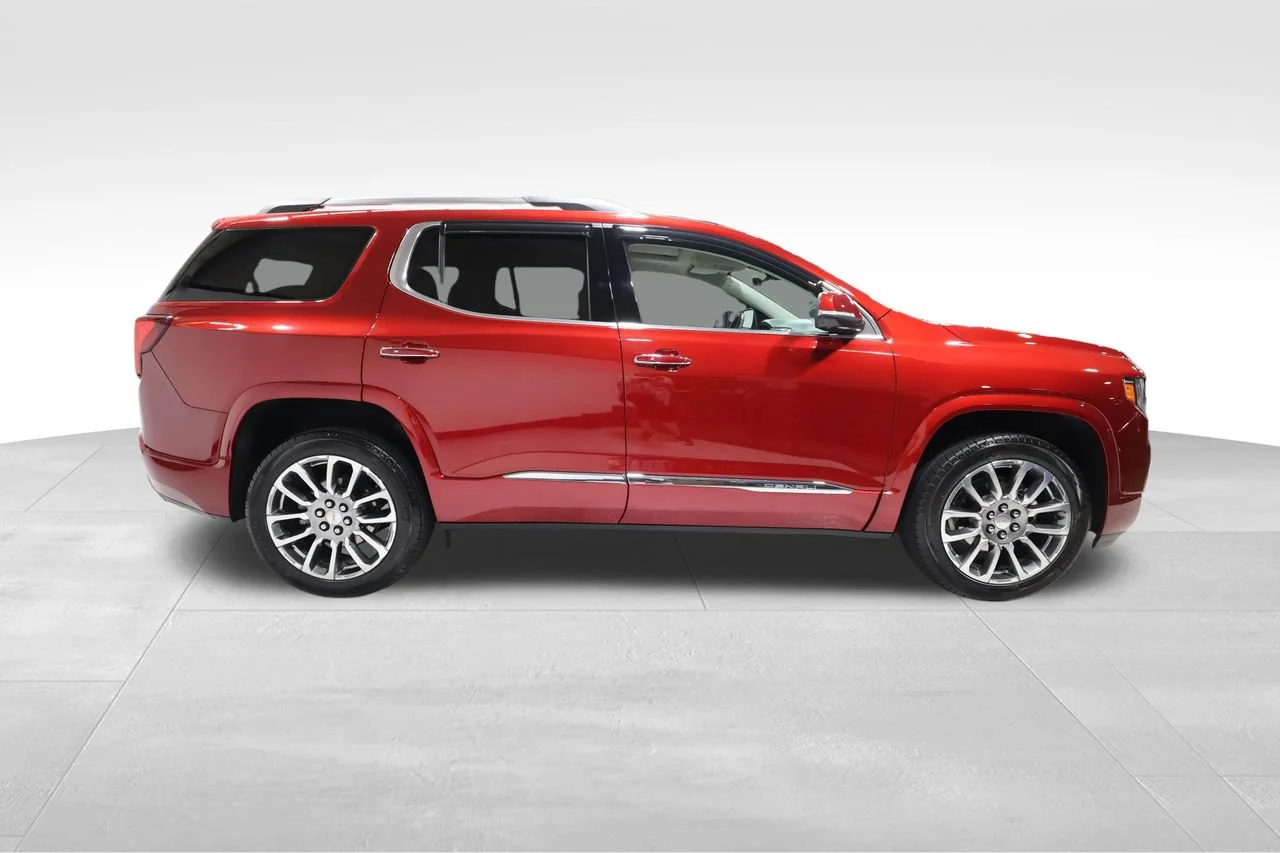 Used 2023 Volcanic Red Tintcoat GMC Denali image 5