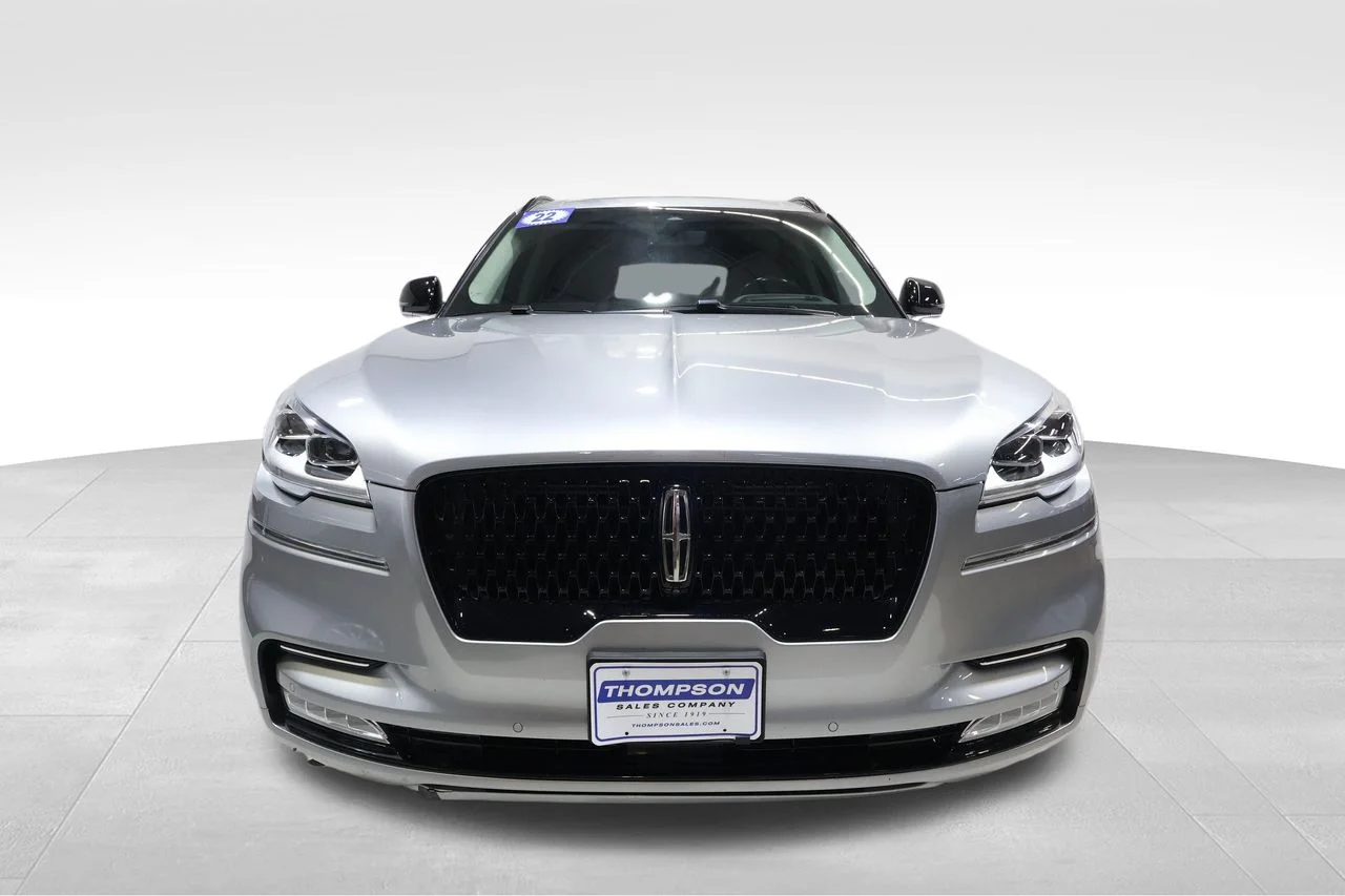 Used 2022 Silver Lincoln Reserve image 7