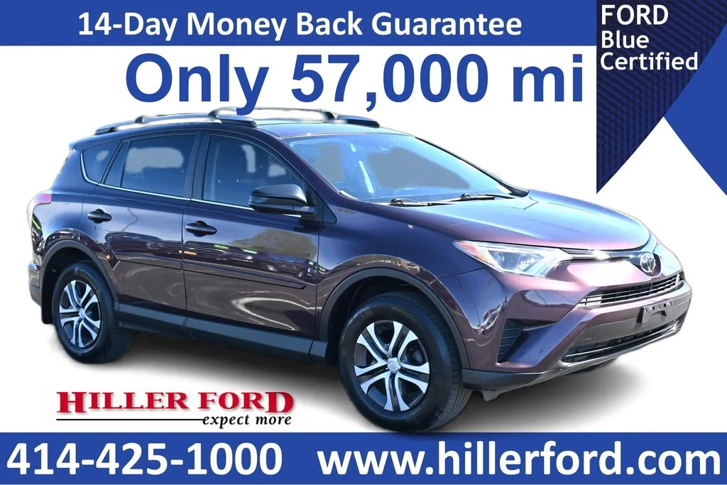 2017 Toyota RAV4 LE AWD's photo