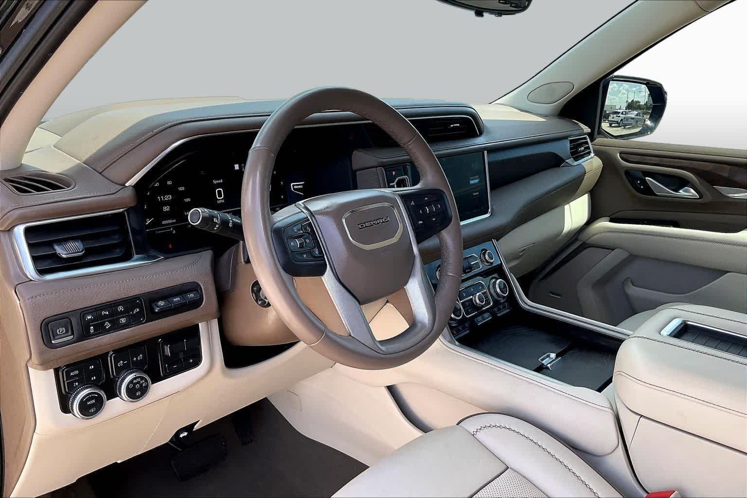 Used 2022 Onyx Black GMC Denali image 18