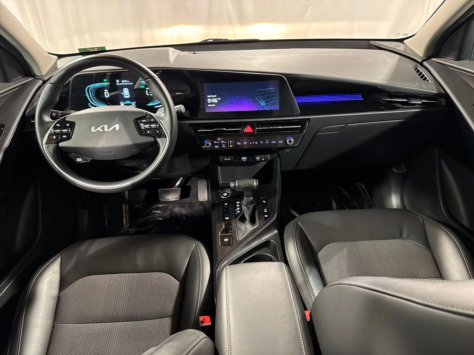 Used 2023 Gray Kia EX image 4