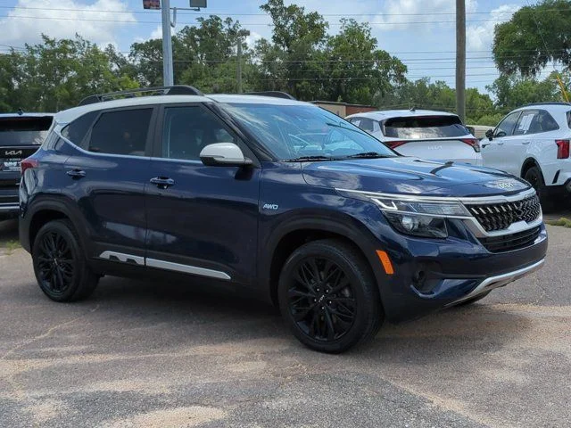 Certified Used 2022  Kia Nightfall image 3