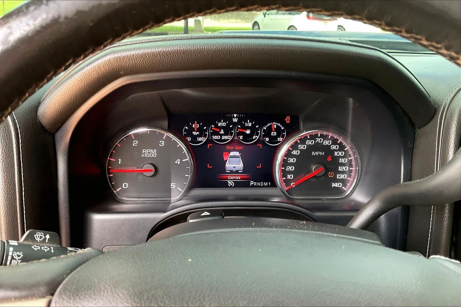 Used 2015 Onyx Black GMC Denali image 24