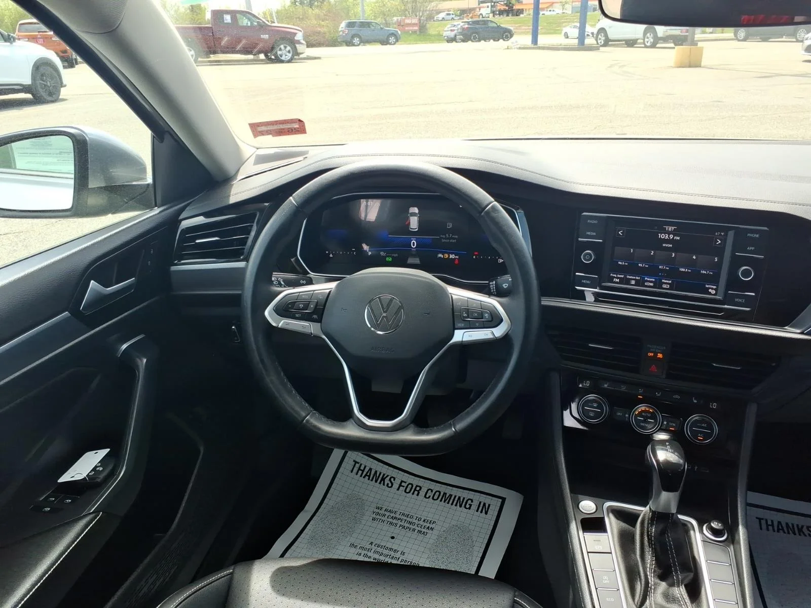 Used 2024 Silver Volkswagen 1.5T SE image 23