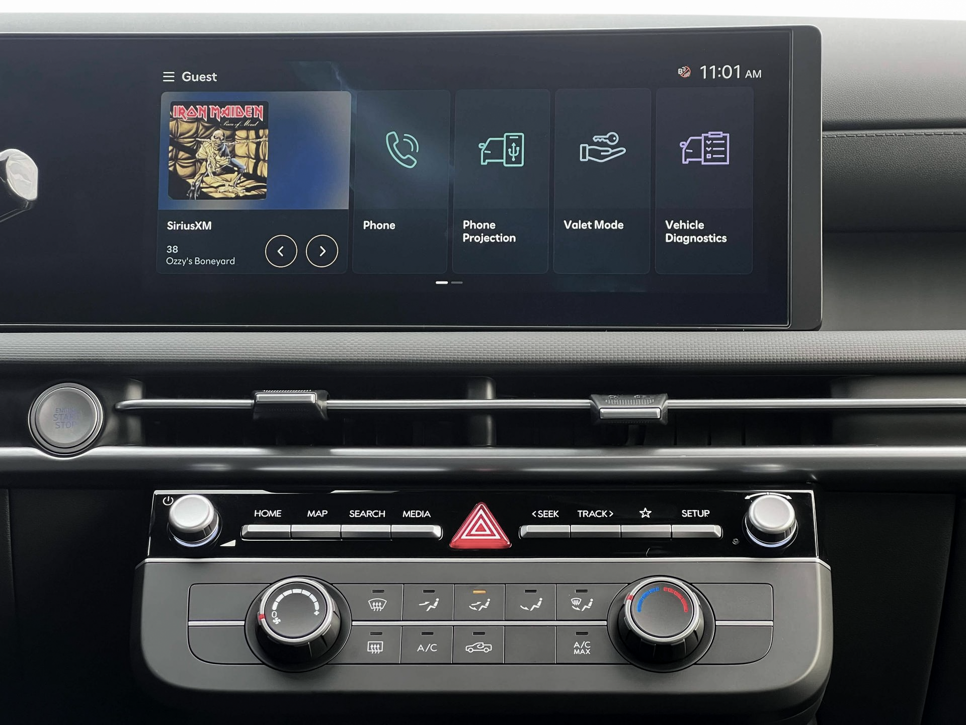 2025 Hyundai Santa Cruz SE - Photo 19