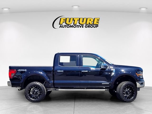 Used 2024 Black Ford XLT image 3