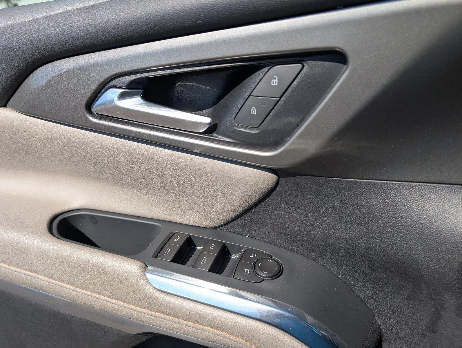 Used 2026 Sterling Gray Metallic Chevrolet LT image 16