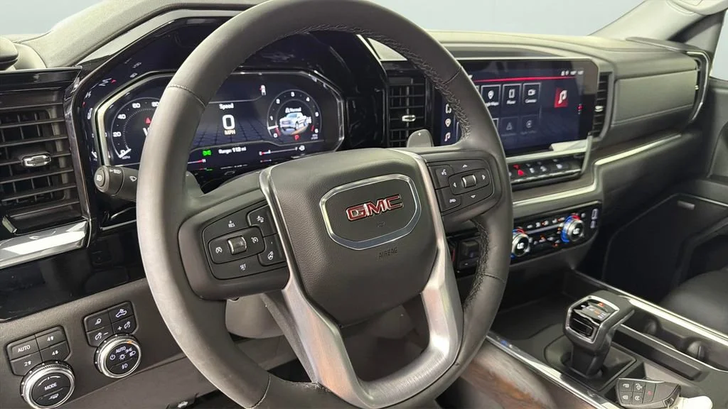 Certified Used 2024 Onyx Black GMC SLT image 22