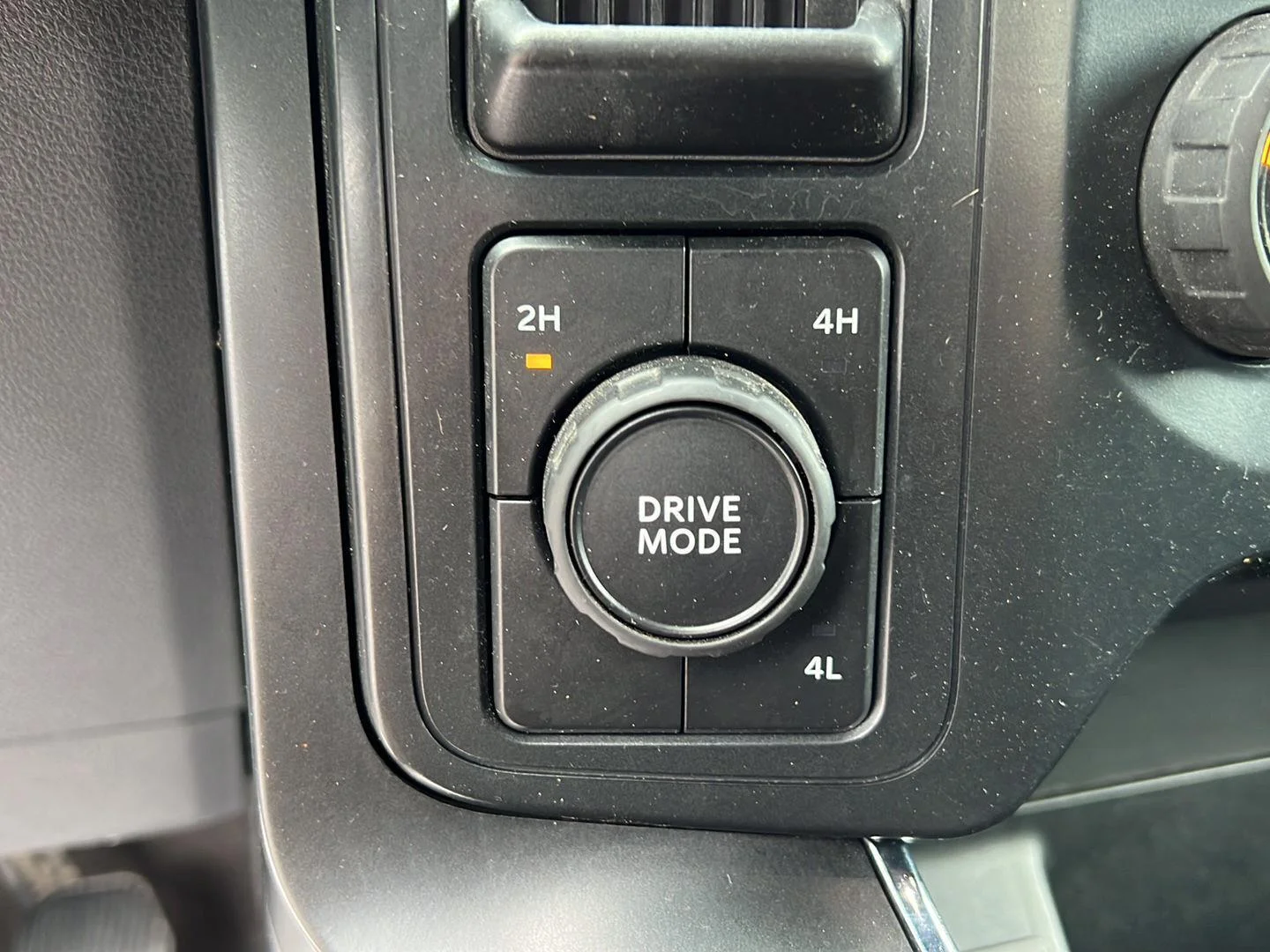 Used 2022 Agate Black Ford  image 13