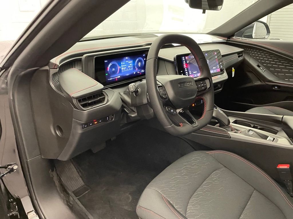 New 2026 Diamond Black Crystal Pearlcoat Dodge R/T image 16