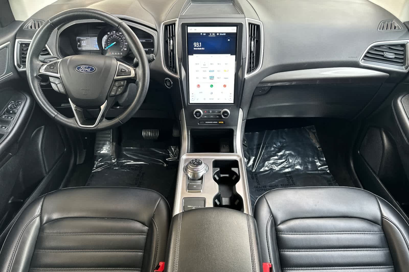 Used 2024 Carbonized Gray Metallic Ford SEL image 3