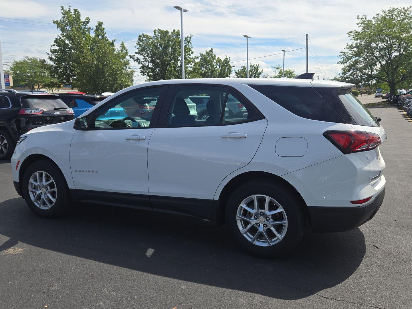 Used 2024 Summit White Chevrolet LS image 3